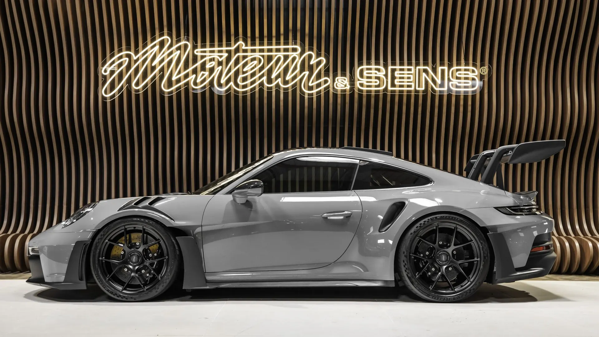 Porsche 911 — photo 5
