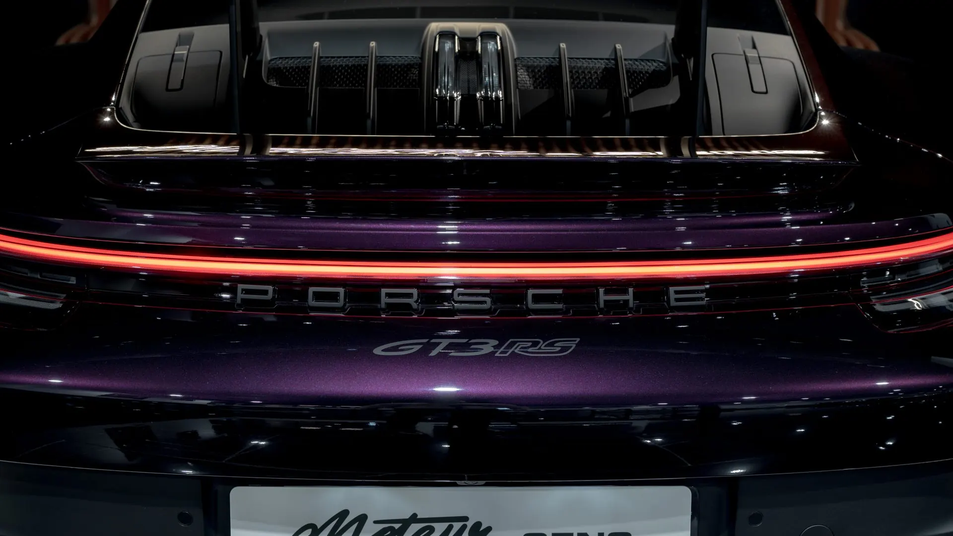 Porsche 911 — photo 47