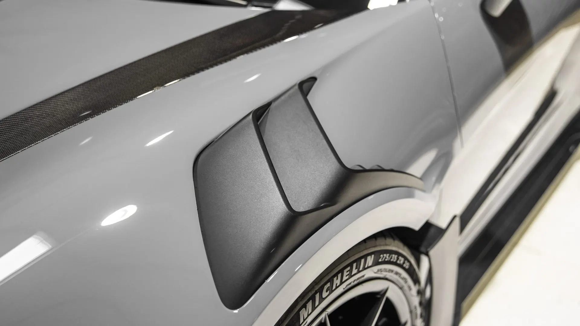 Porsche 911 — photo 43