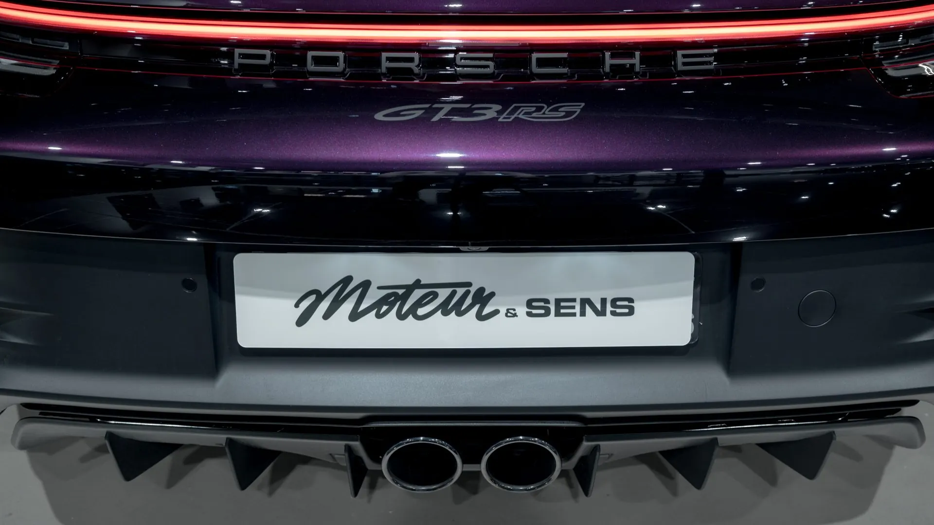 Porsche 911 — photo 46