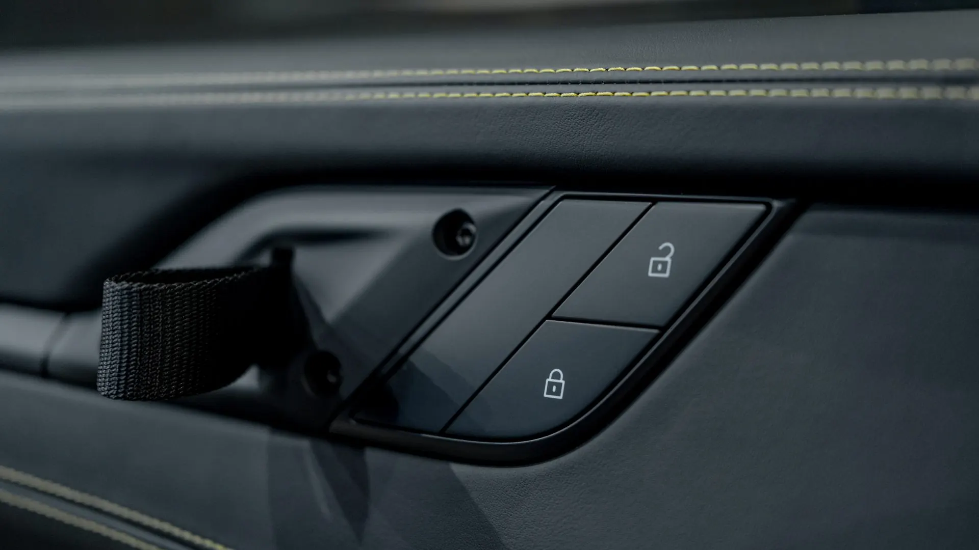 Porsche 911 — photo 16