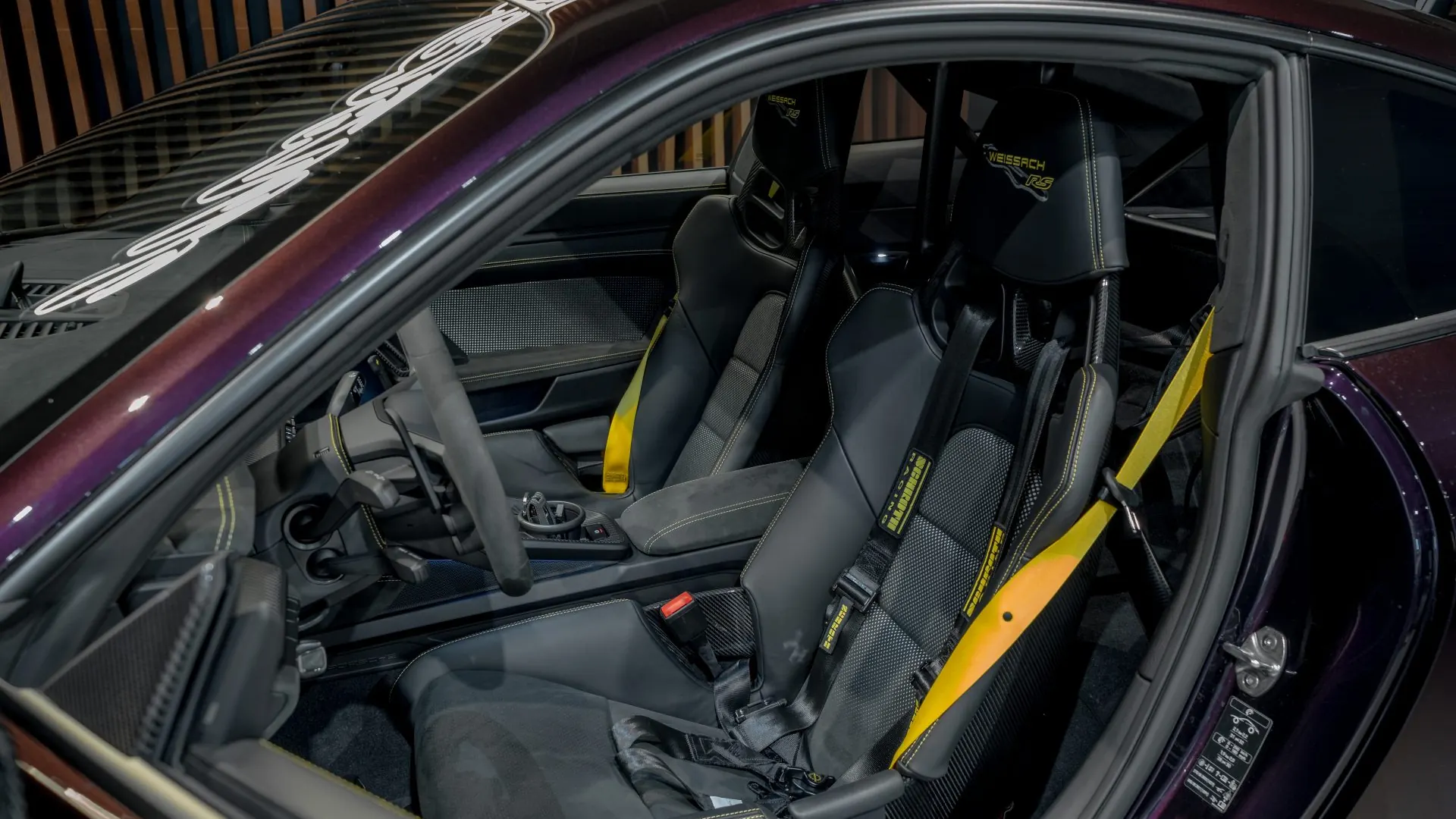 Porsche 911 — photo 6