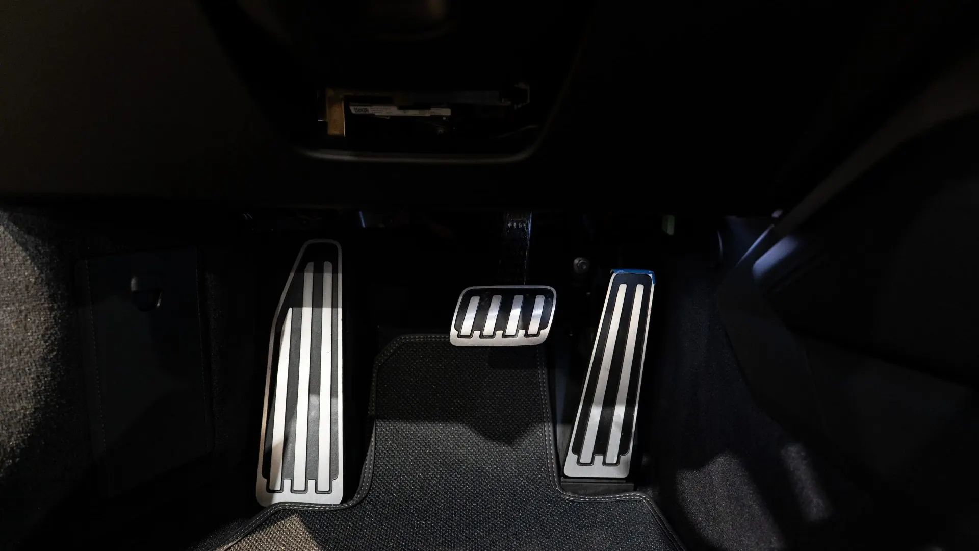 Porsche 911 — photo 29