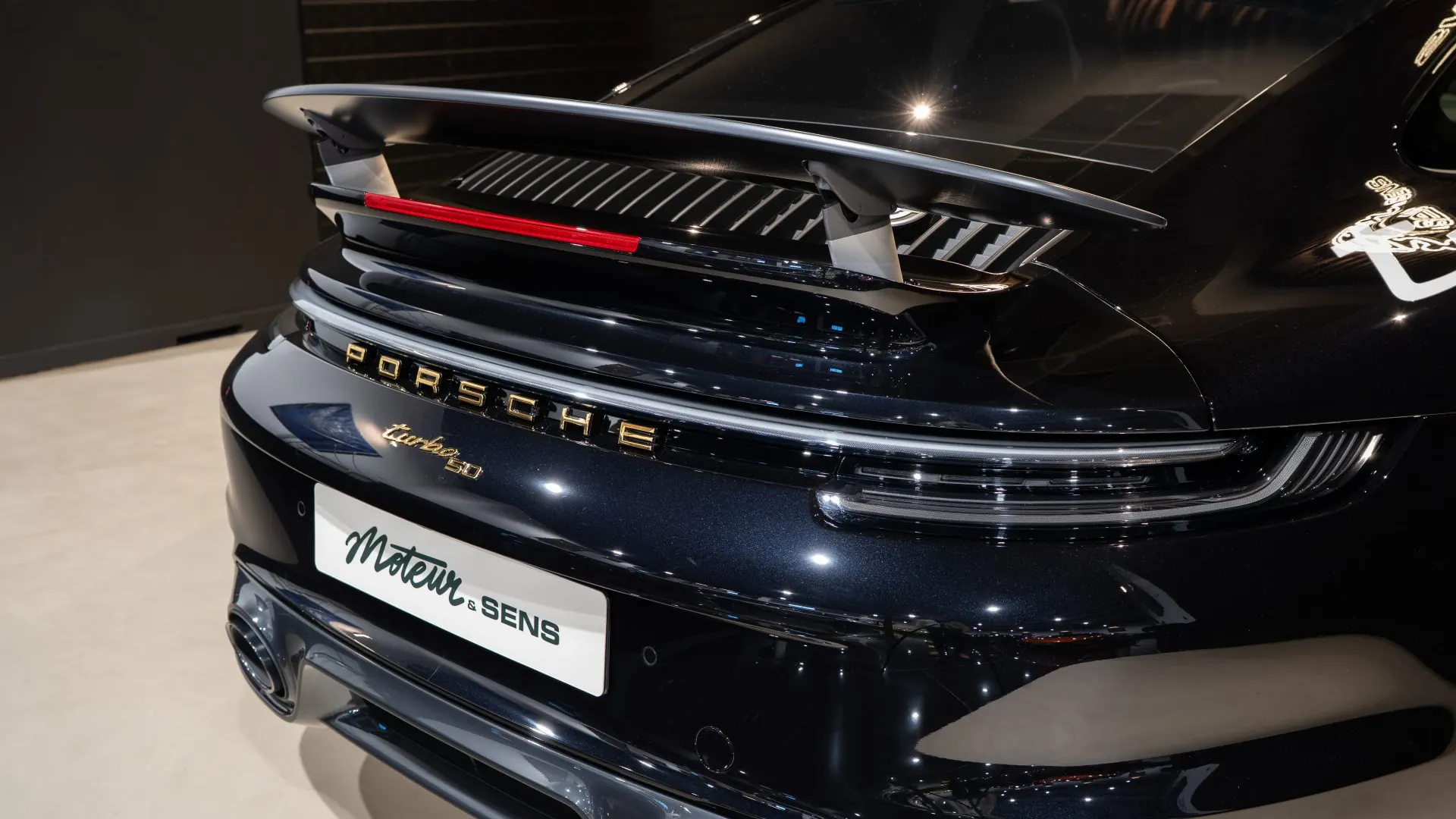 Porsche 911 — photo 50