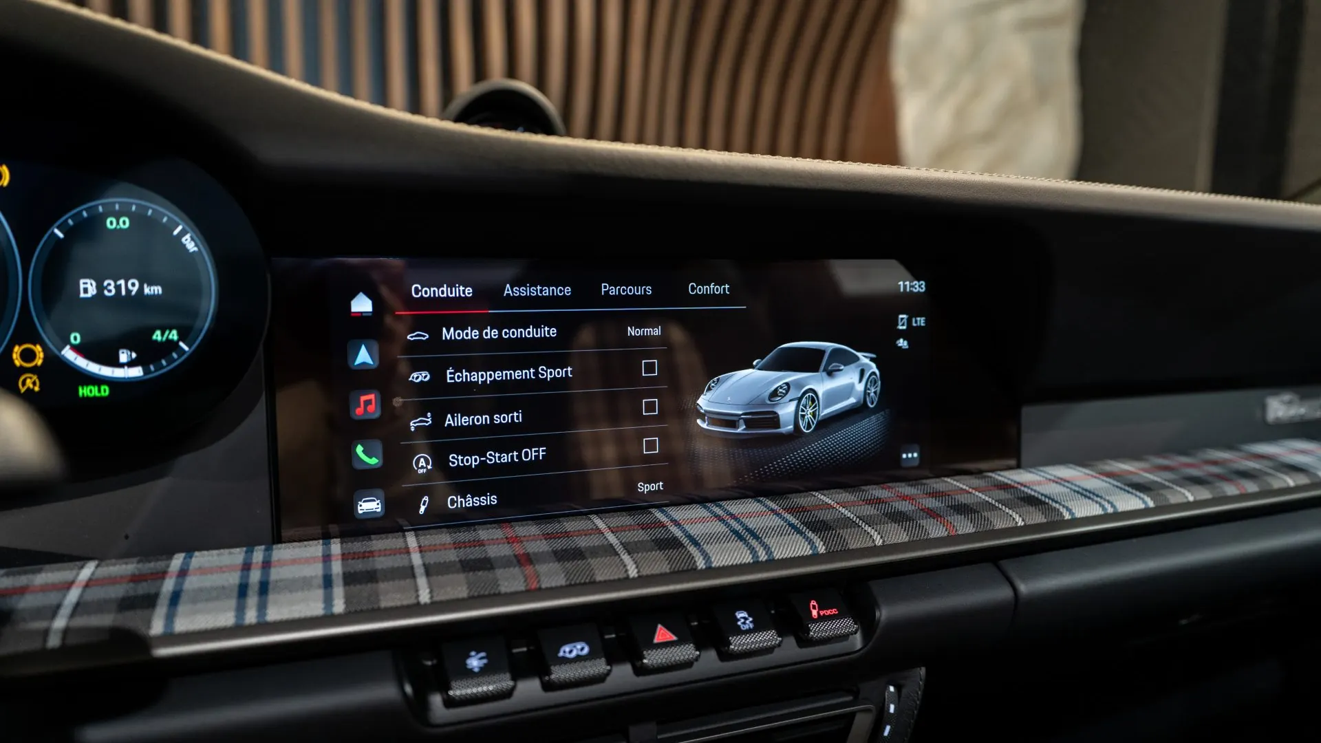 Porsche 911 — photo 15