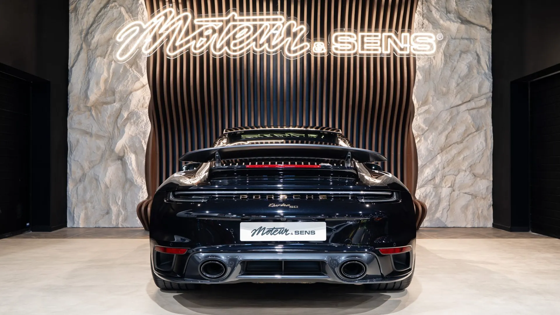 Porsche 911 — photo 4