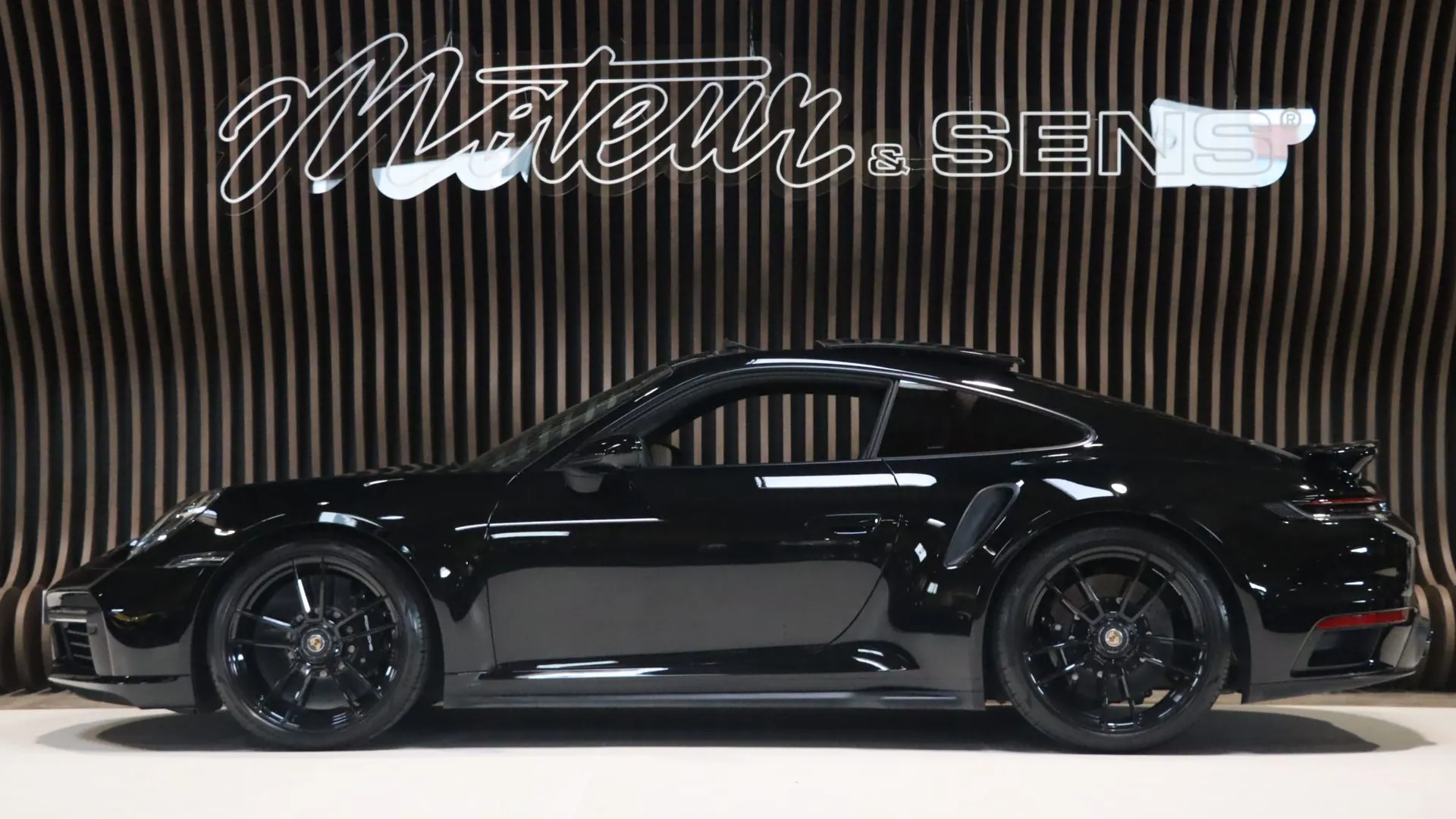Porsche 911 — photo 5