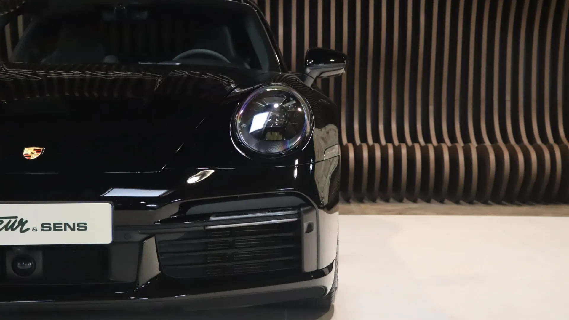 Porsche 911 — photo 44