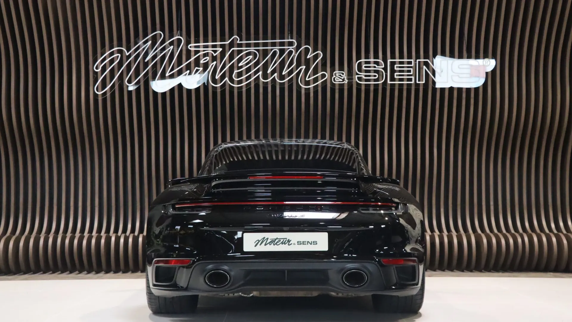 Porsche 911 — photo 4