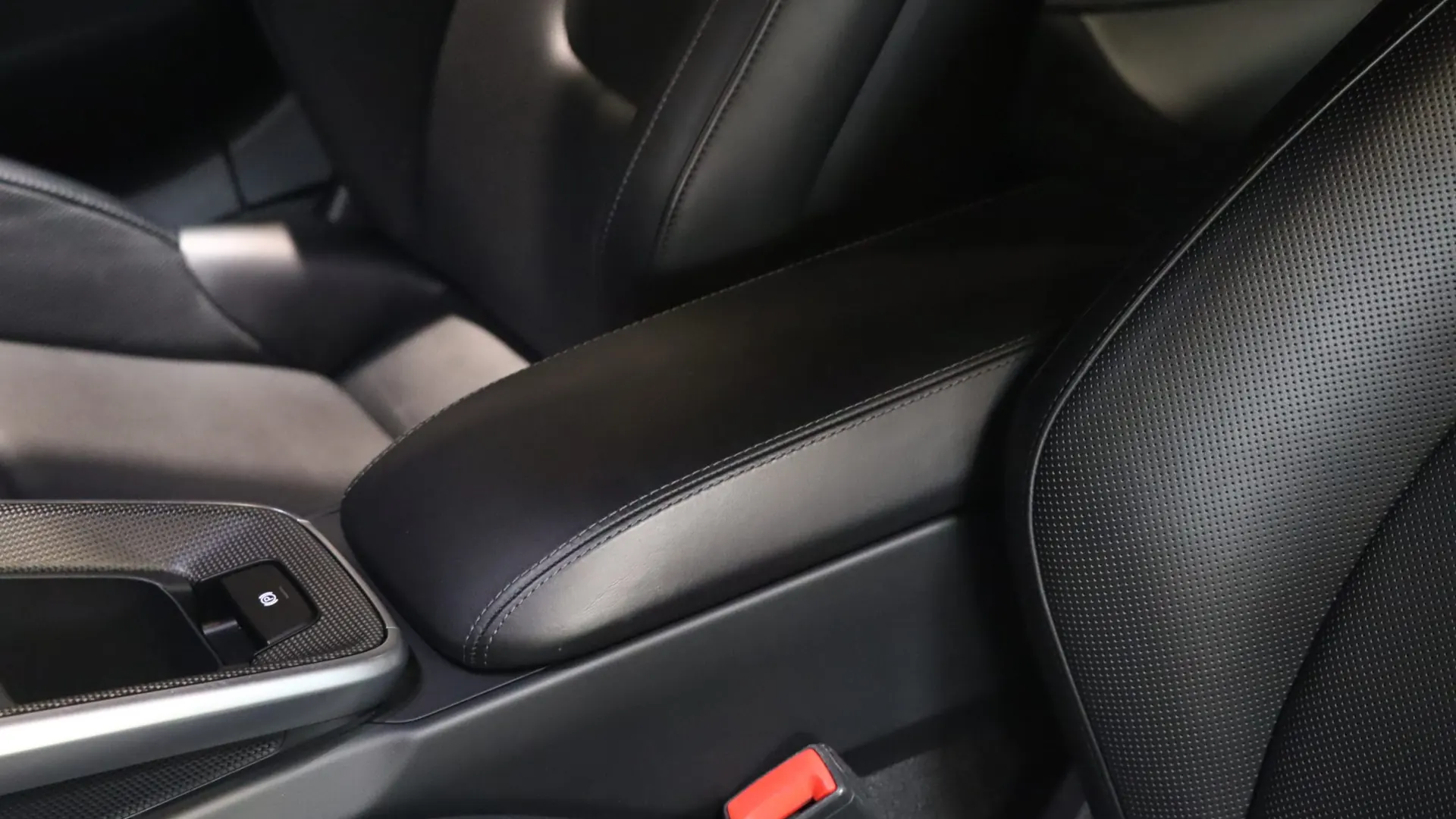 Porsche 911 — photo 39