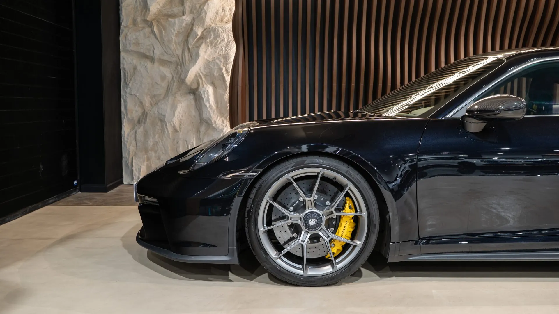 Porsche 911 — photo 37