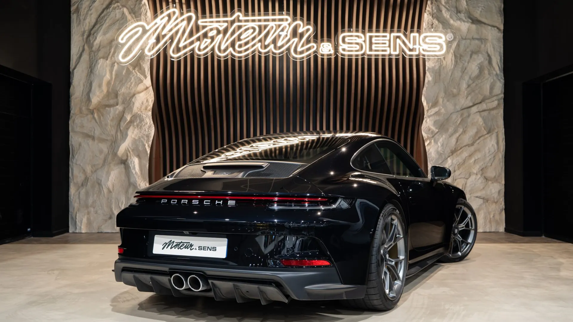 Porsche 911 — photo 2