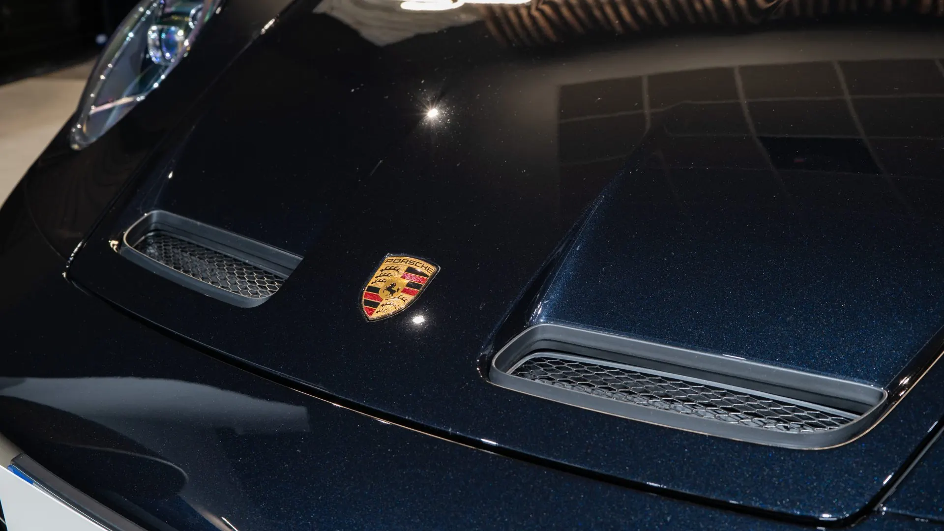 Porsche 911 — photo 42