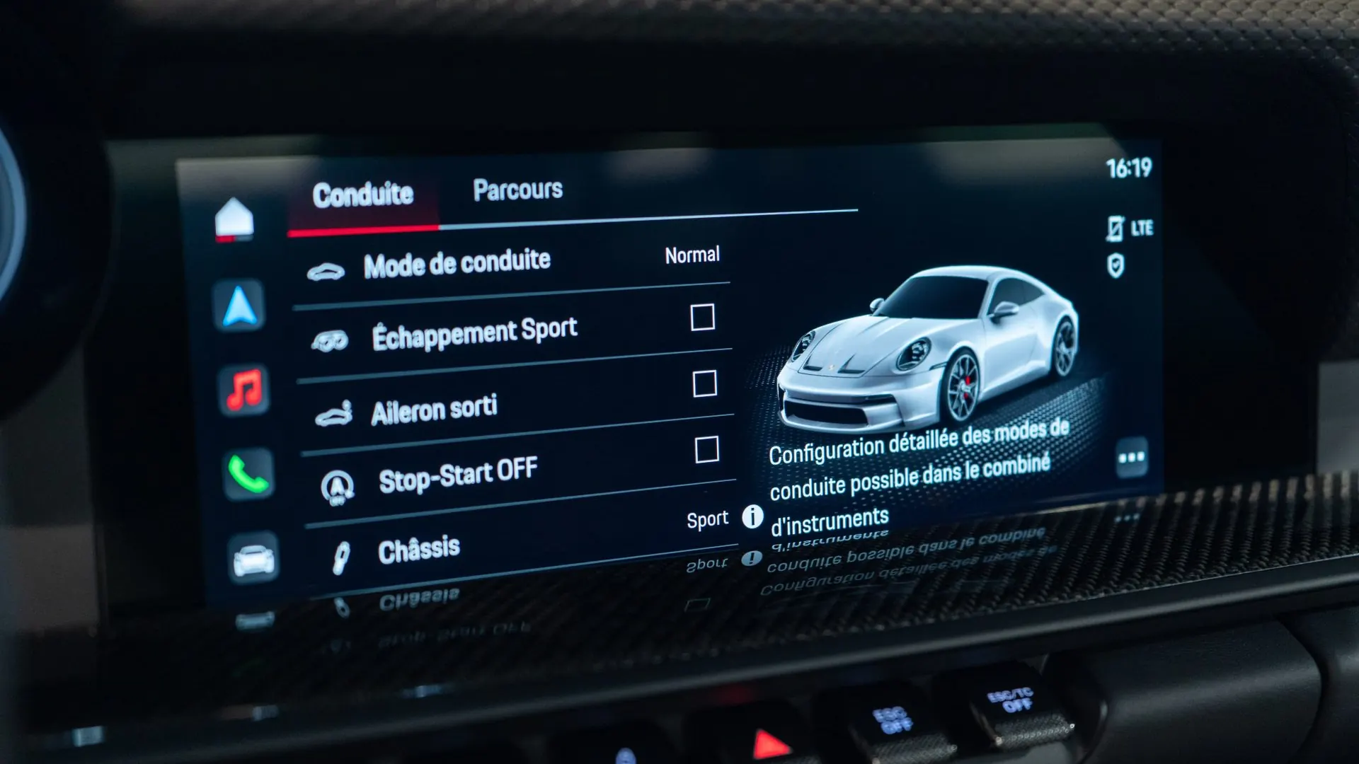 Porsche 911 — photo 27