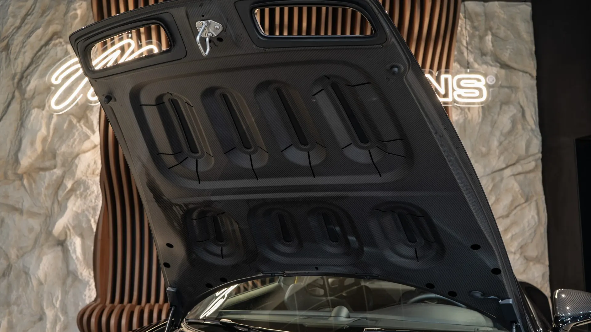 Porsche 911 — photo 35