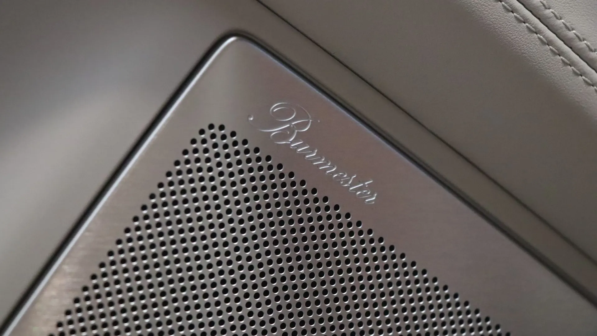 Porsche 911 — photo 14