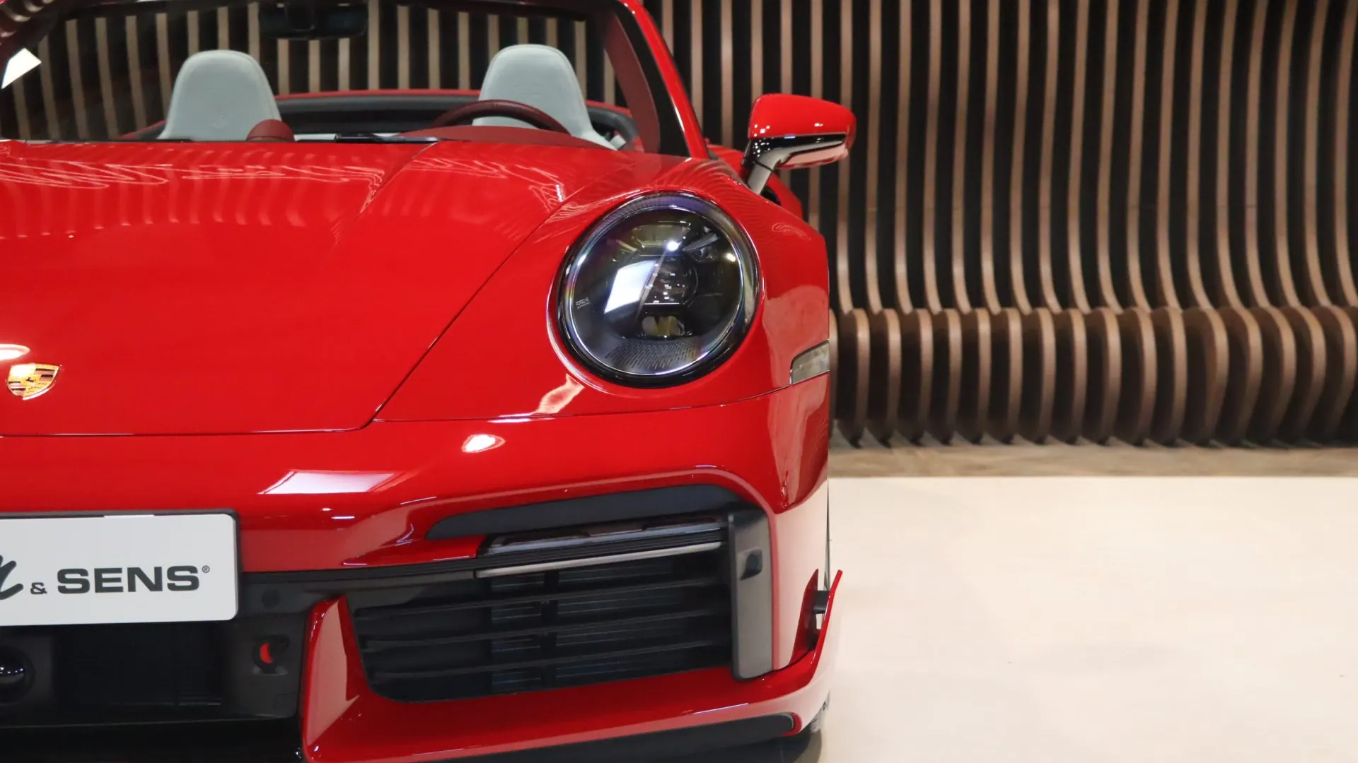 Porsche 911 — photo 48