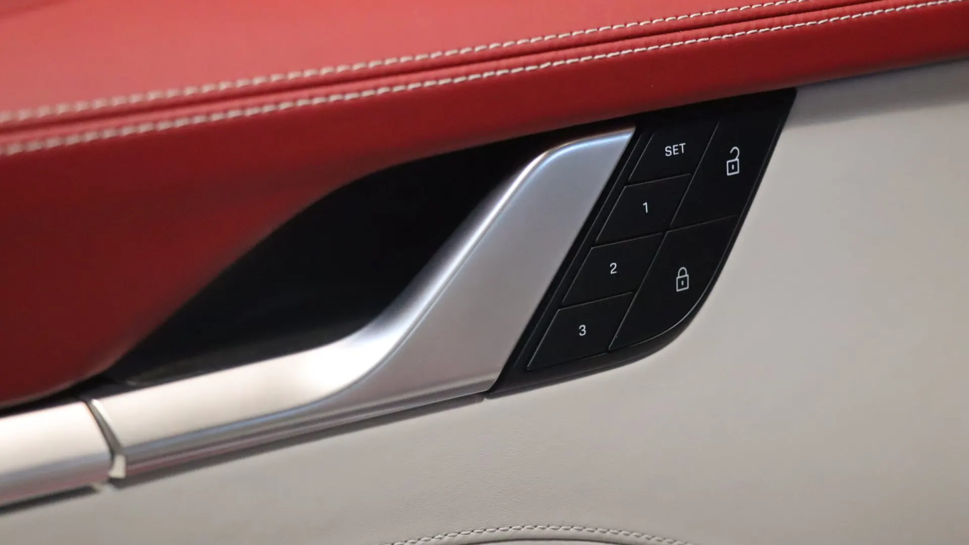 Porsche 911 — photo 12