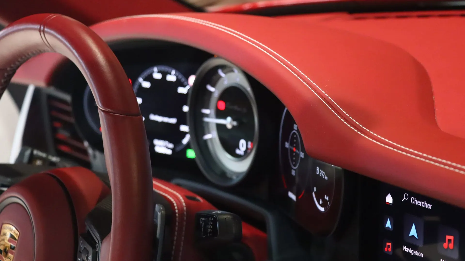 Porsche 911 — photo 31