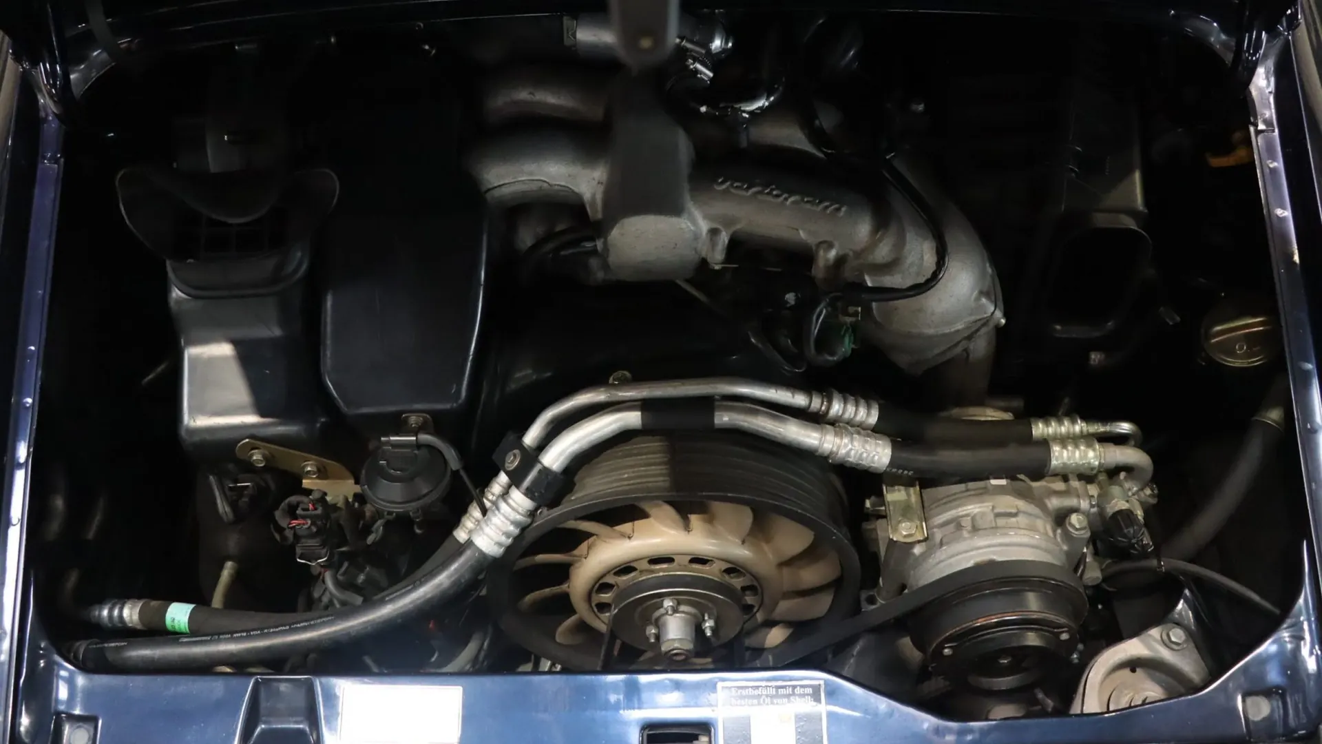Porsche 911 — photo 40