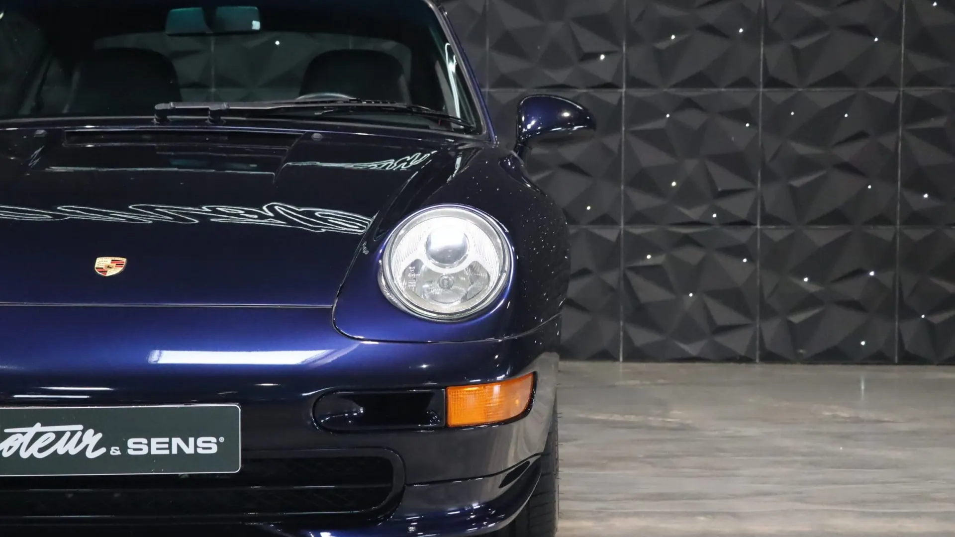 Porsche 911 — photo 28
