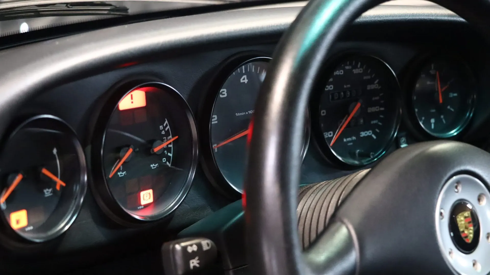 Porsche 911 — photo 14
