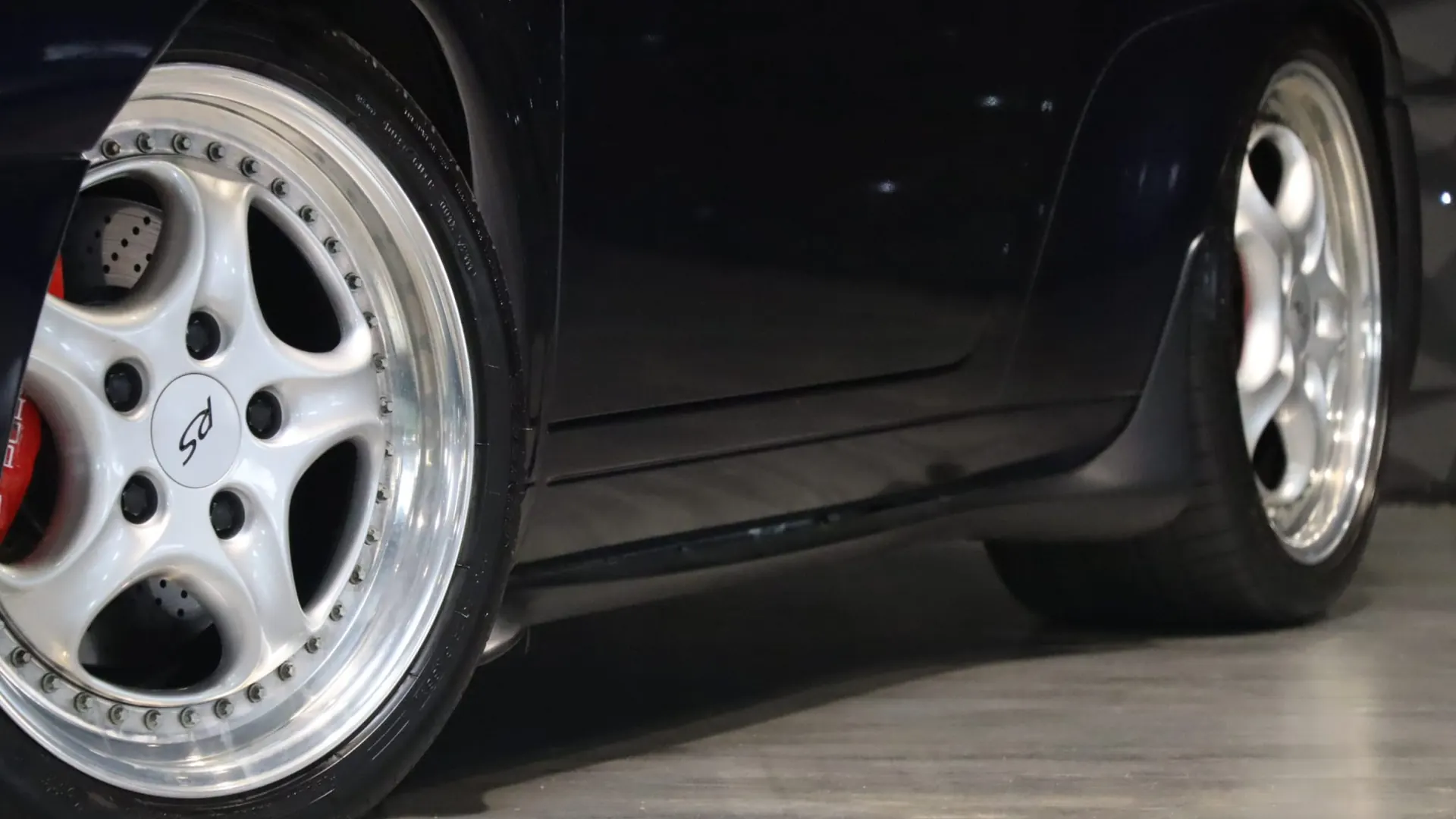 Porsche 911 — photo 34