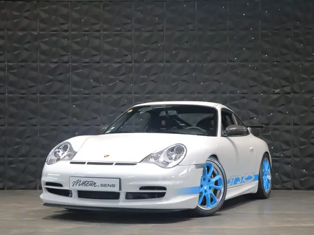 Porsche 996