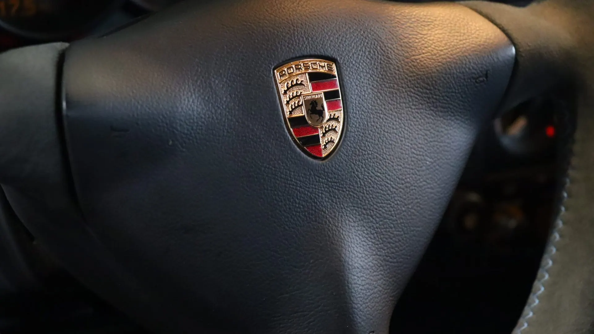 Porsche 996 — photo 18