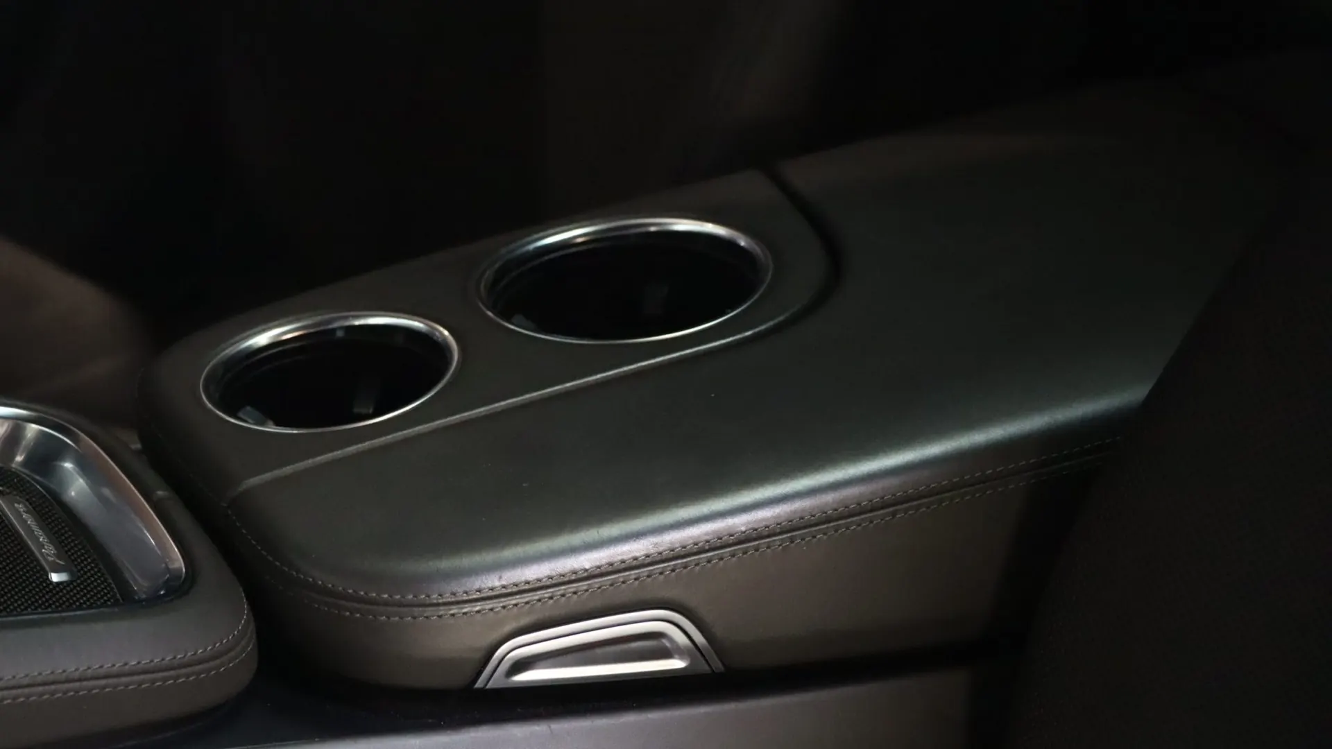 Porsche PANAMERA — photo 35