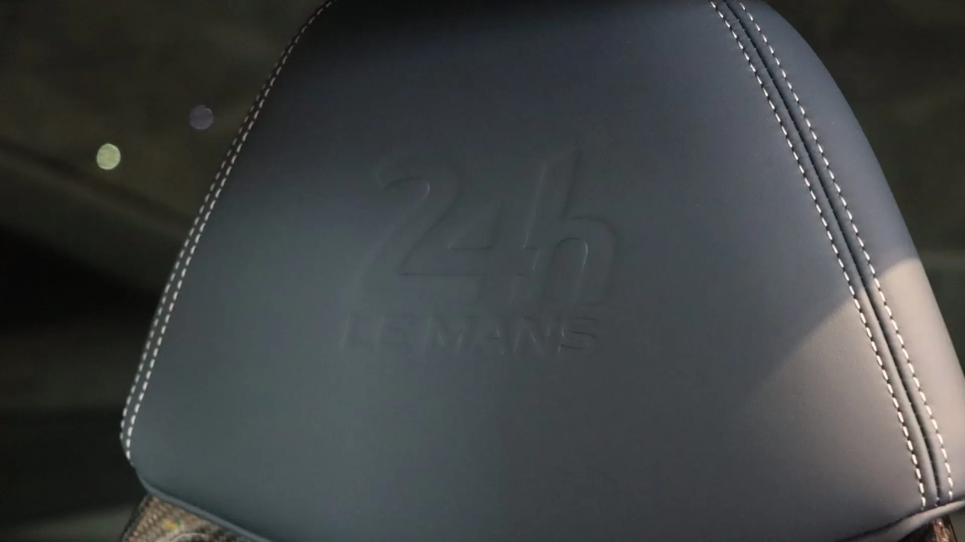 Porsche PORSCHE — photo 42