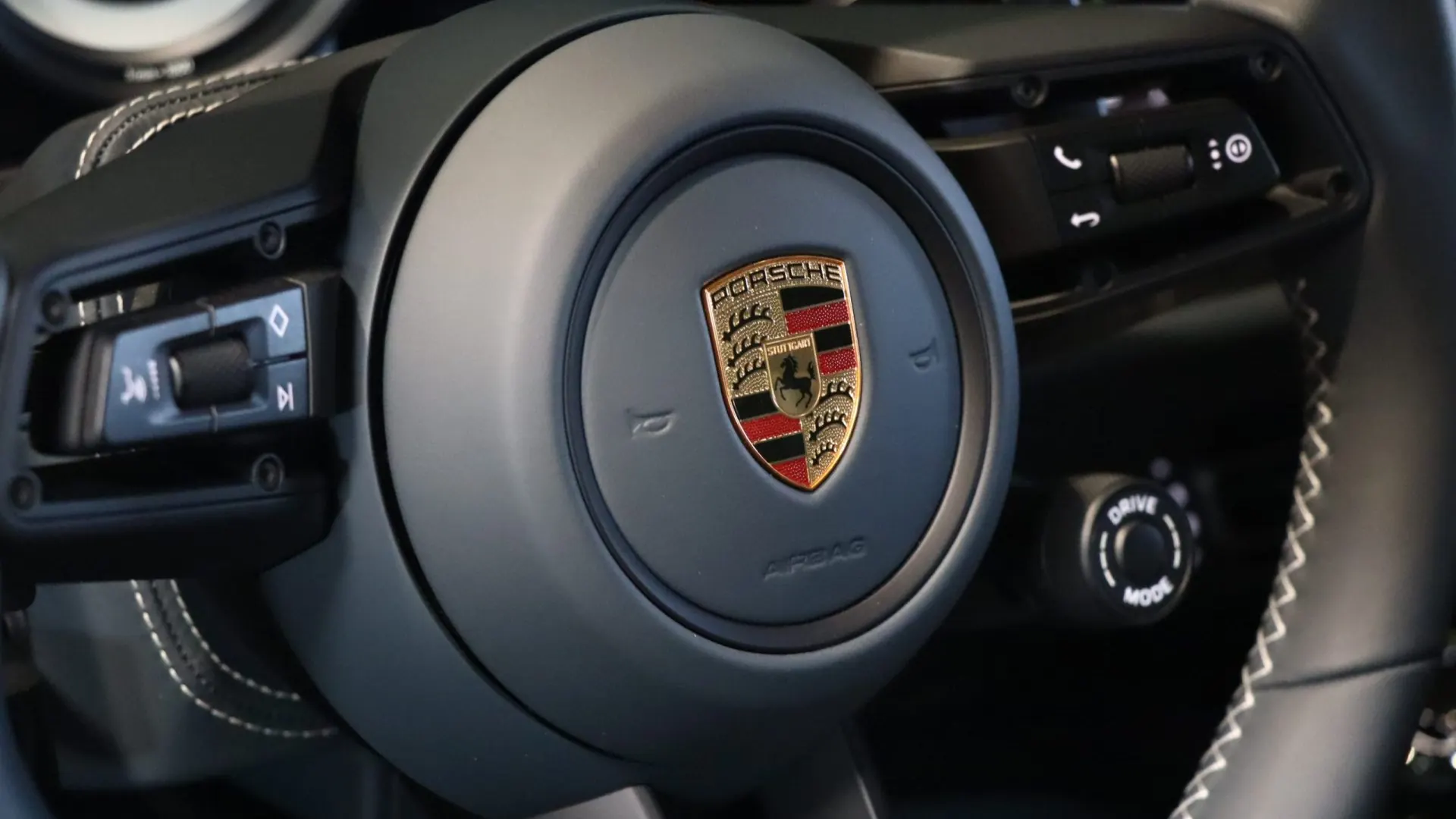 Porsche PORSCHE — photo 24