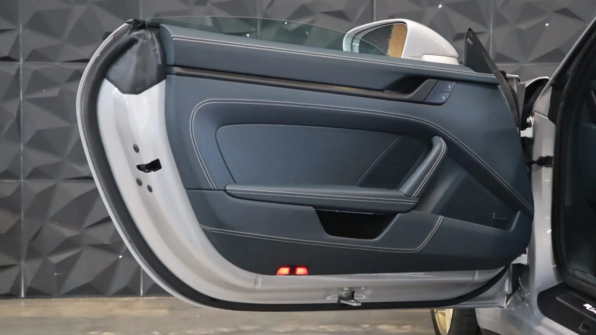 Porsche PORSCHE — photo 10