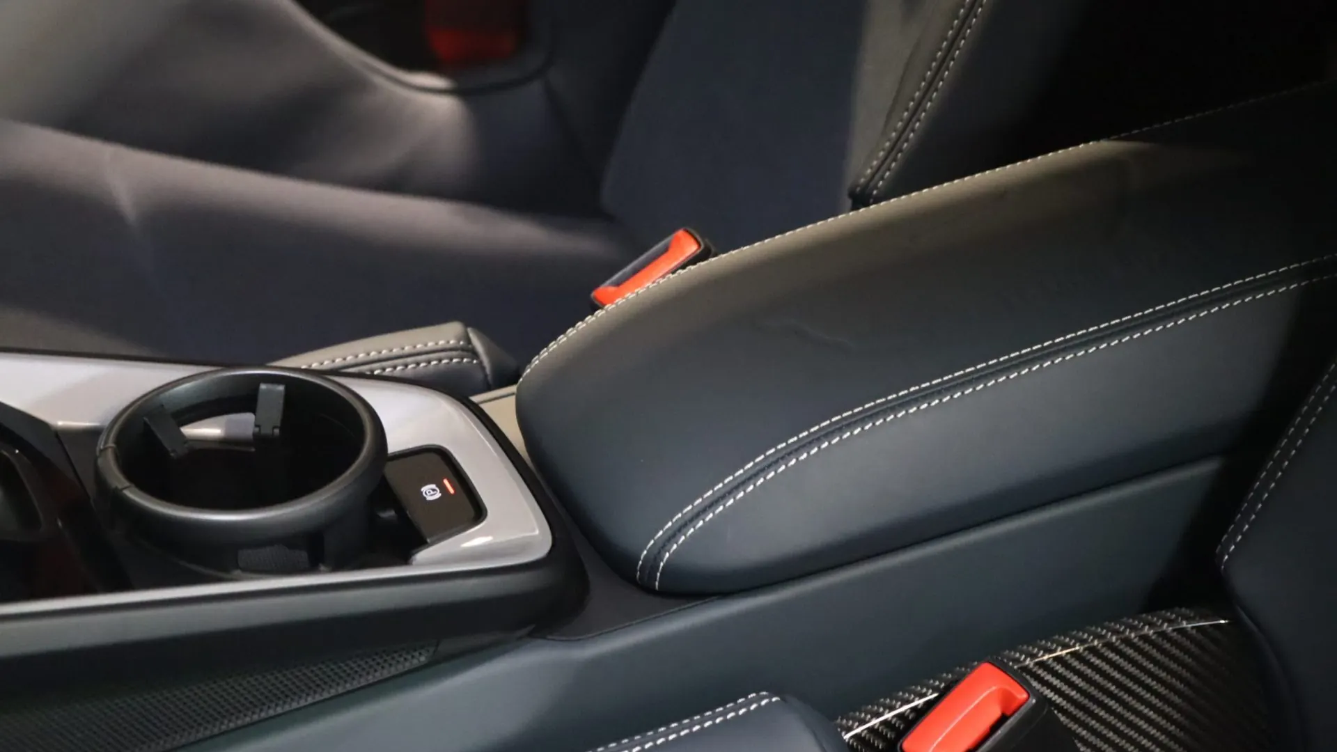 Porsche PORSCHE — photo 38