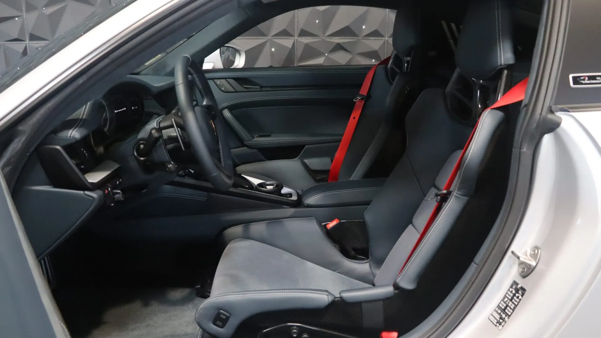 Porsche PORSCHE — photo 7