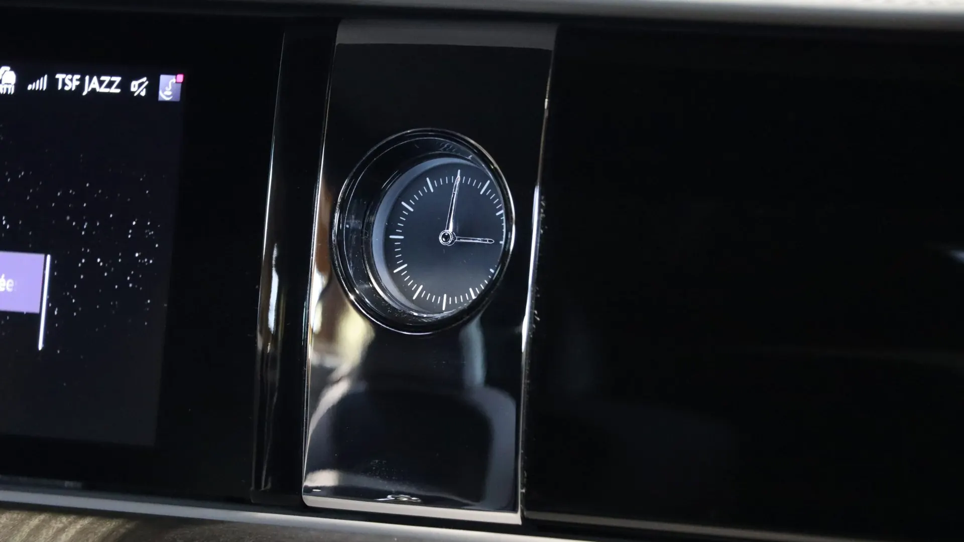 Rolls Royce SPECTRE — photo 31