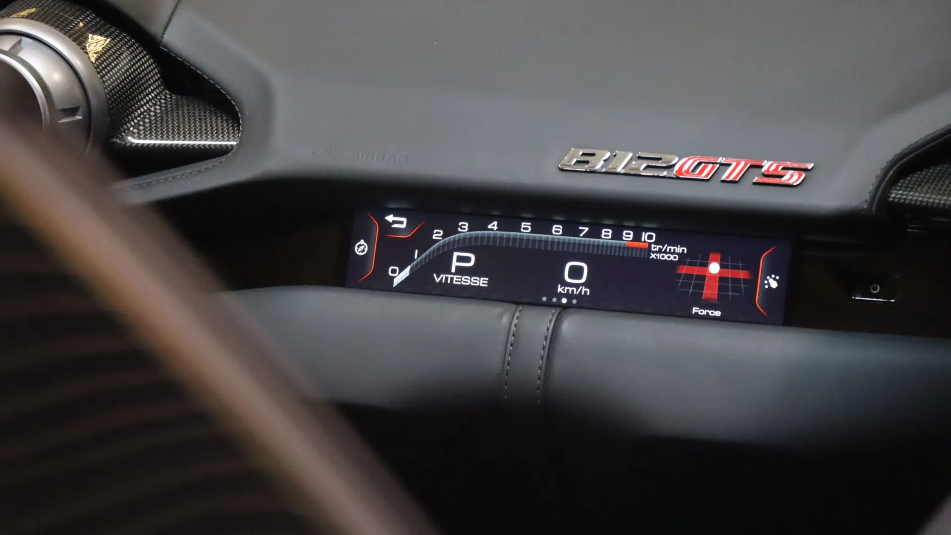 Ferrari 812 — photo 33