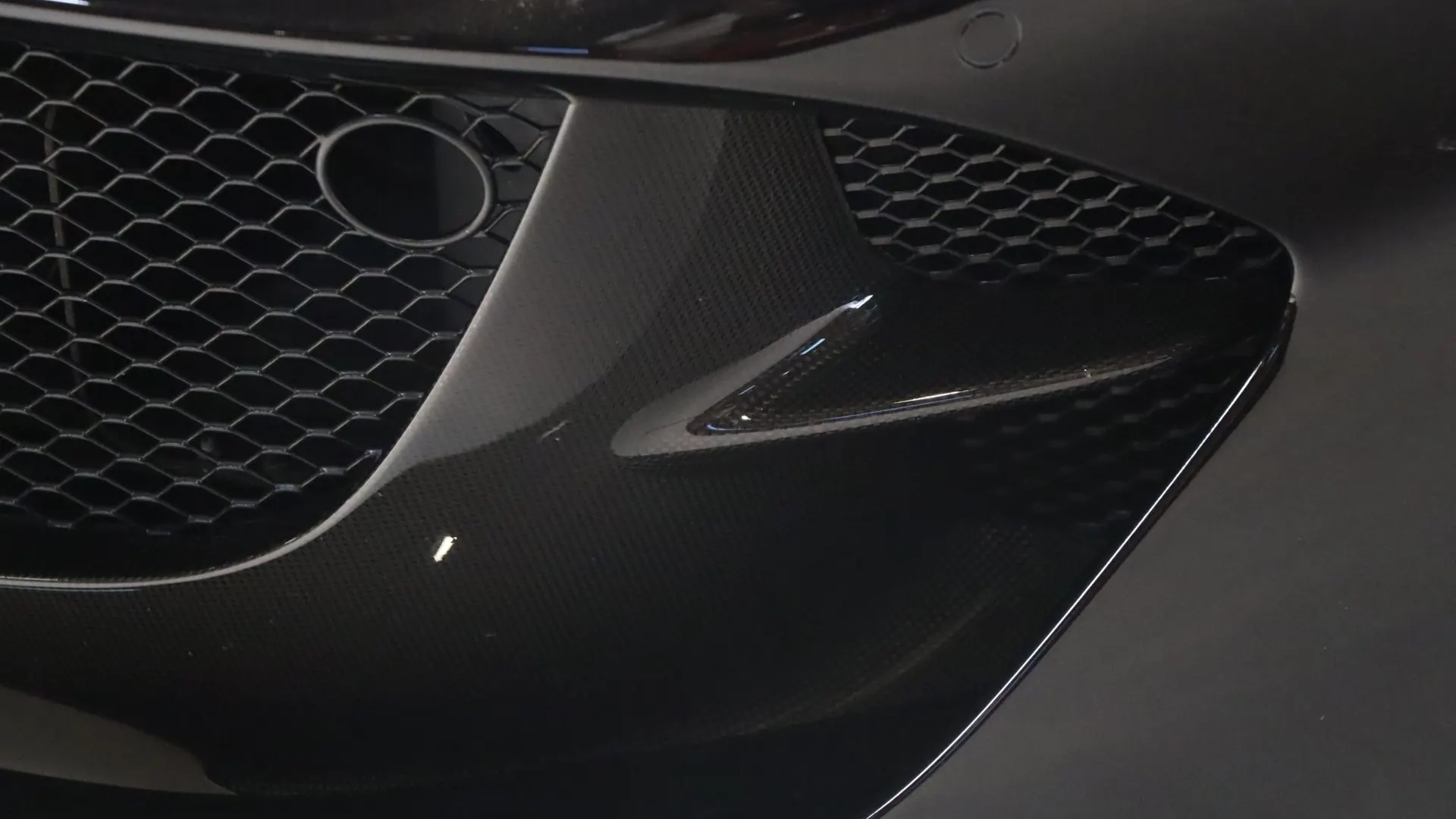 Ferrari 812 — photo 40