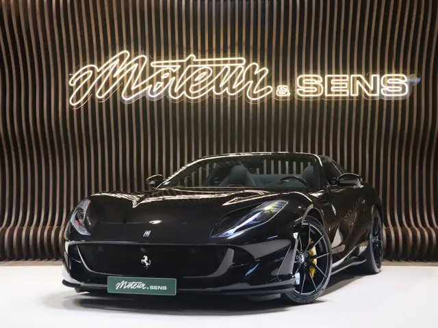 Ferrari 812