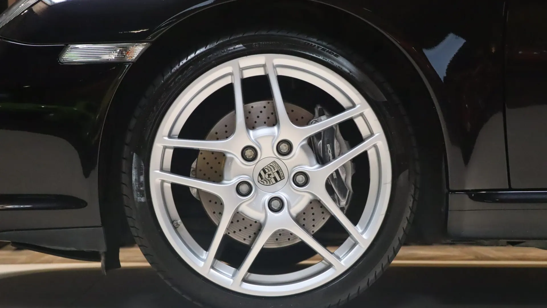 Porsche 997.2 — photo 36