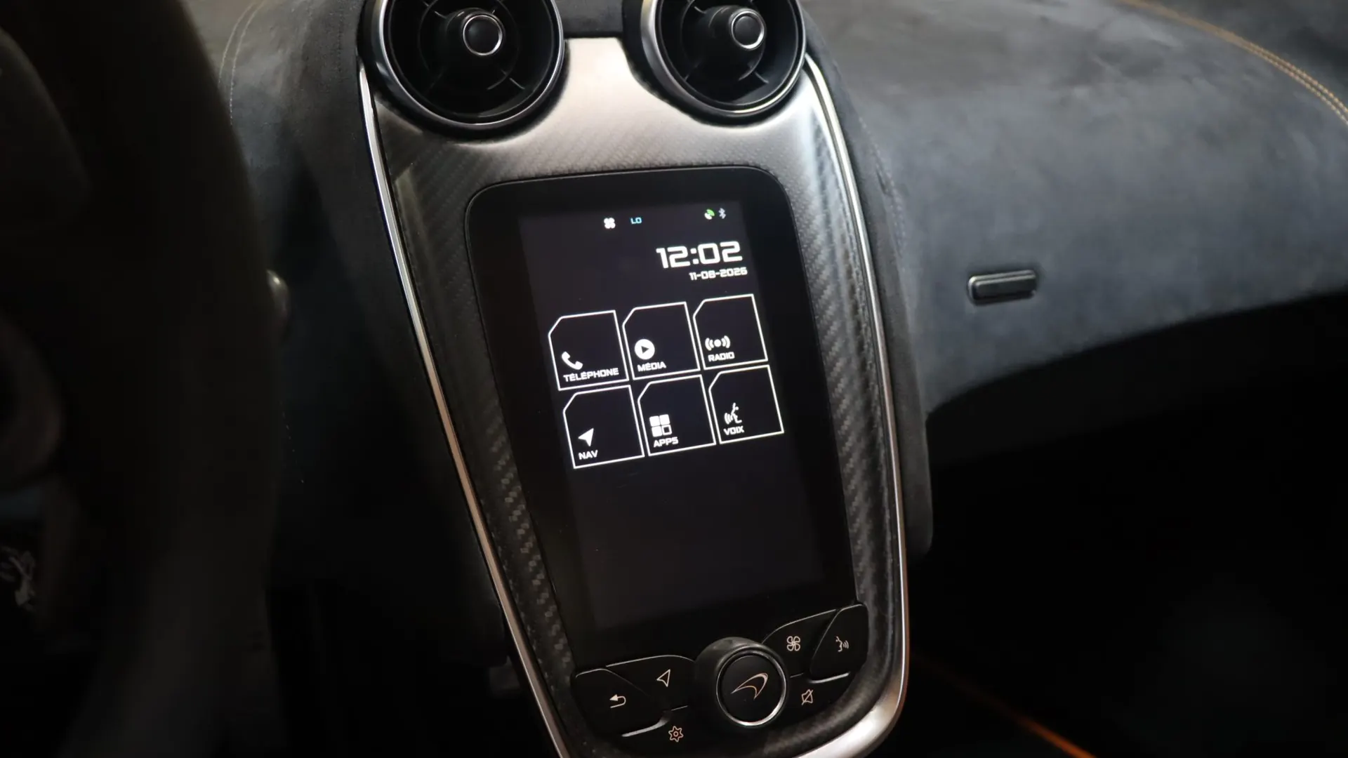 McLaren 600LT — photo 25