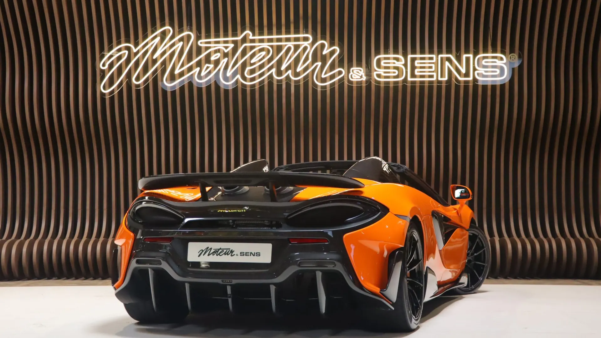 McLaren 600LT — photo 2
