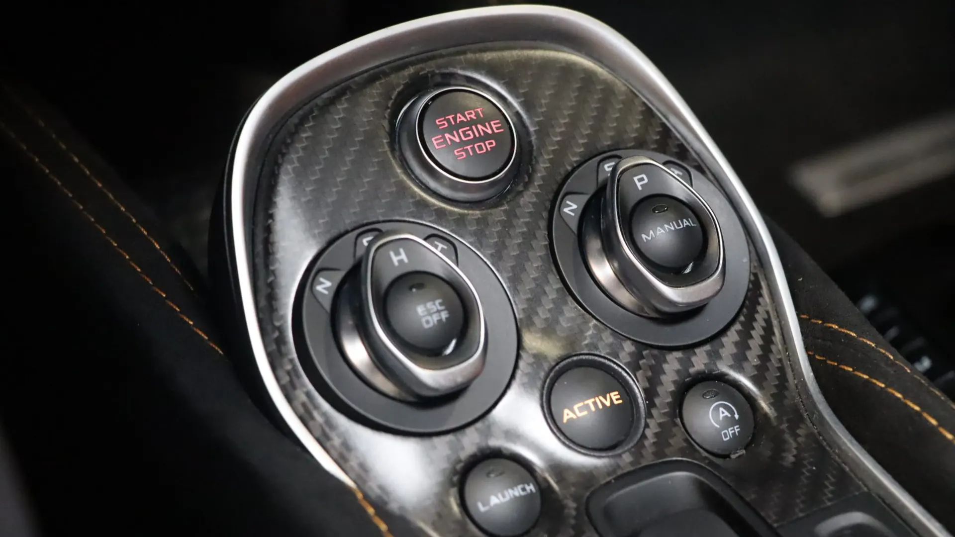 McLaren 600LT — photo 27