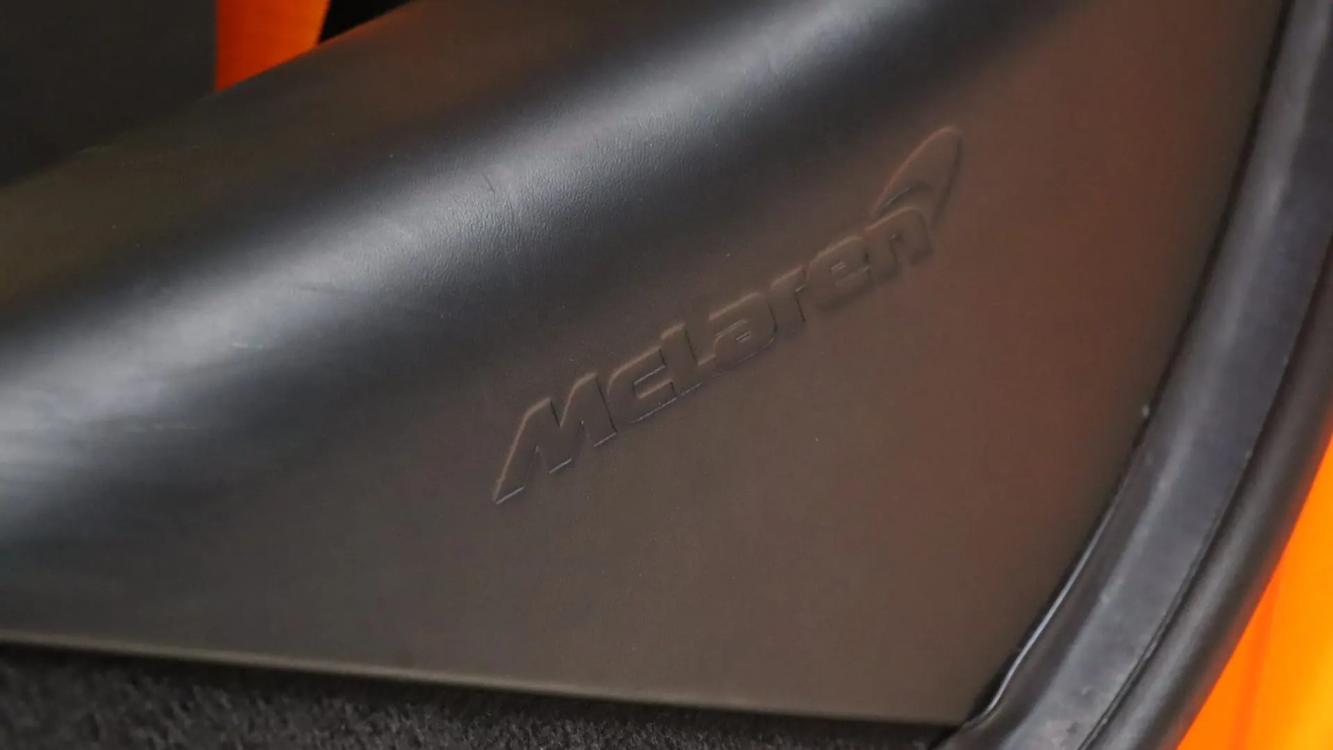 McLaren 600LT — photo 14