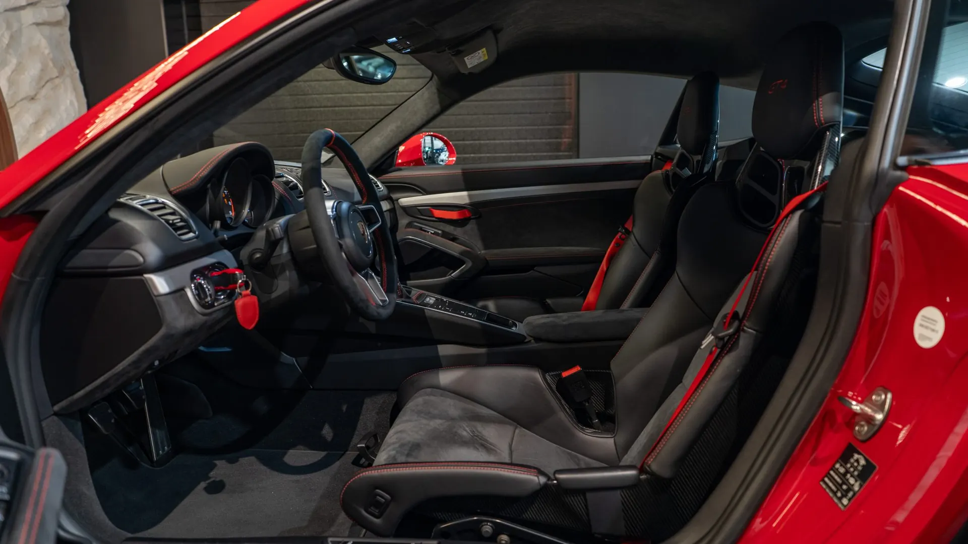 Porsche Cayman — photo 22