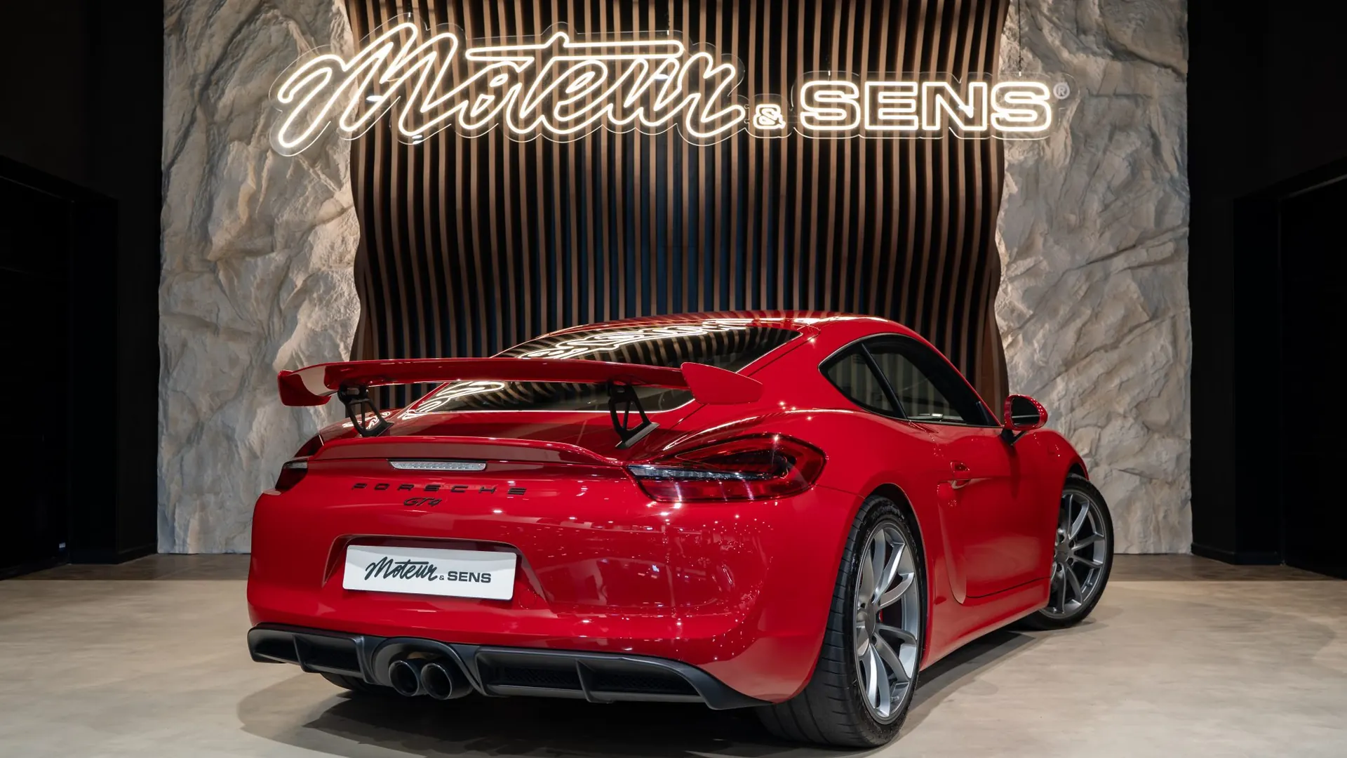 Porsche Cayman — photo 2