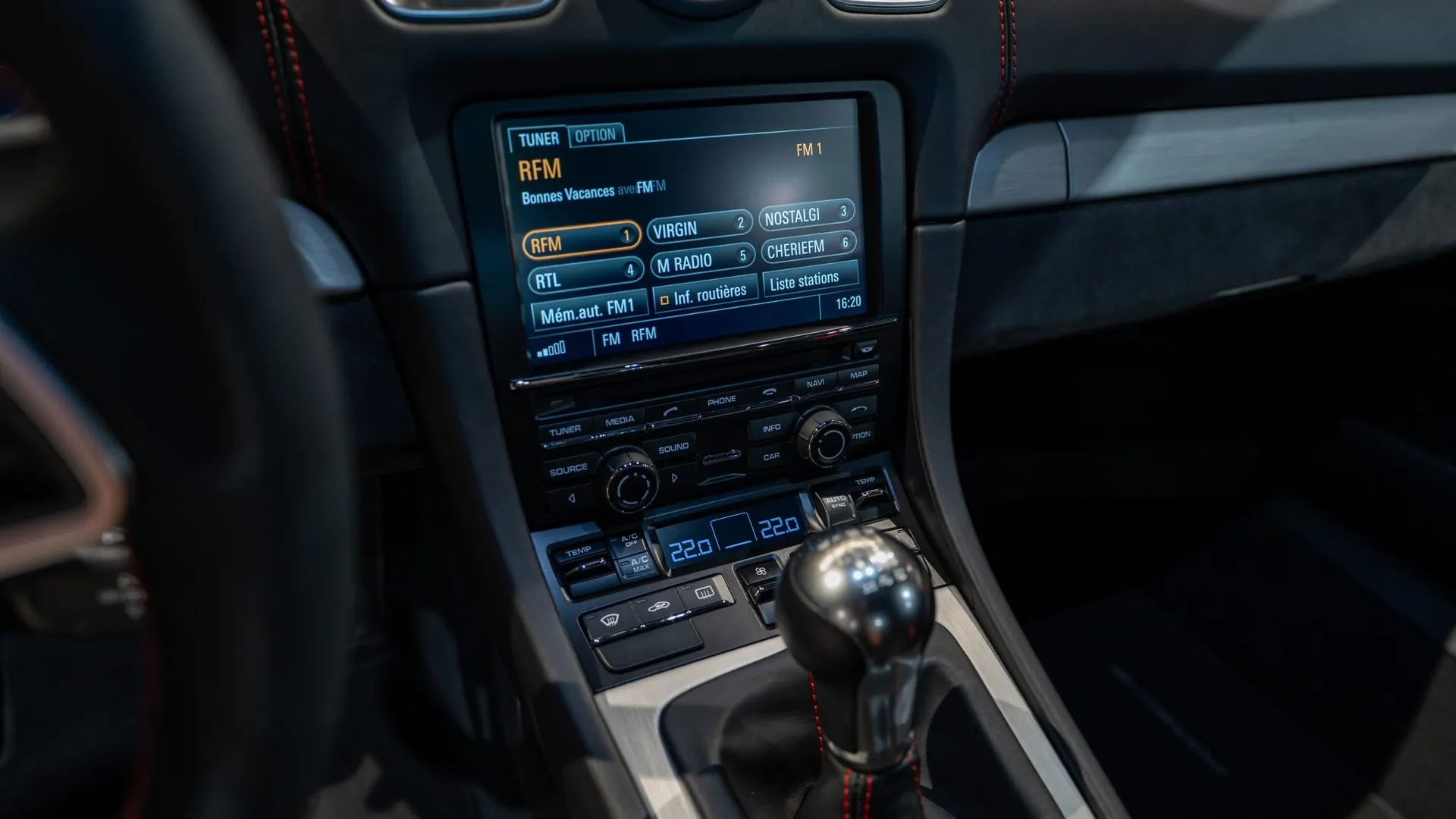 Porsche Cayman — photo 17