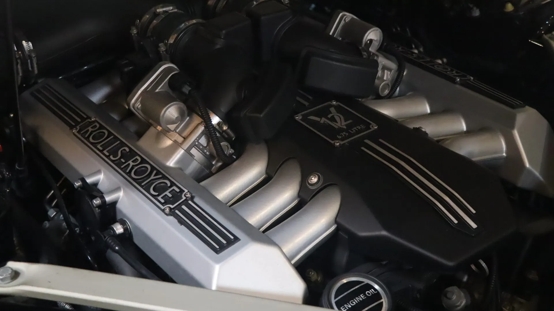 Rolls-Royce PHANTOM — photo 42