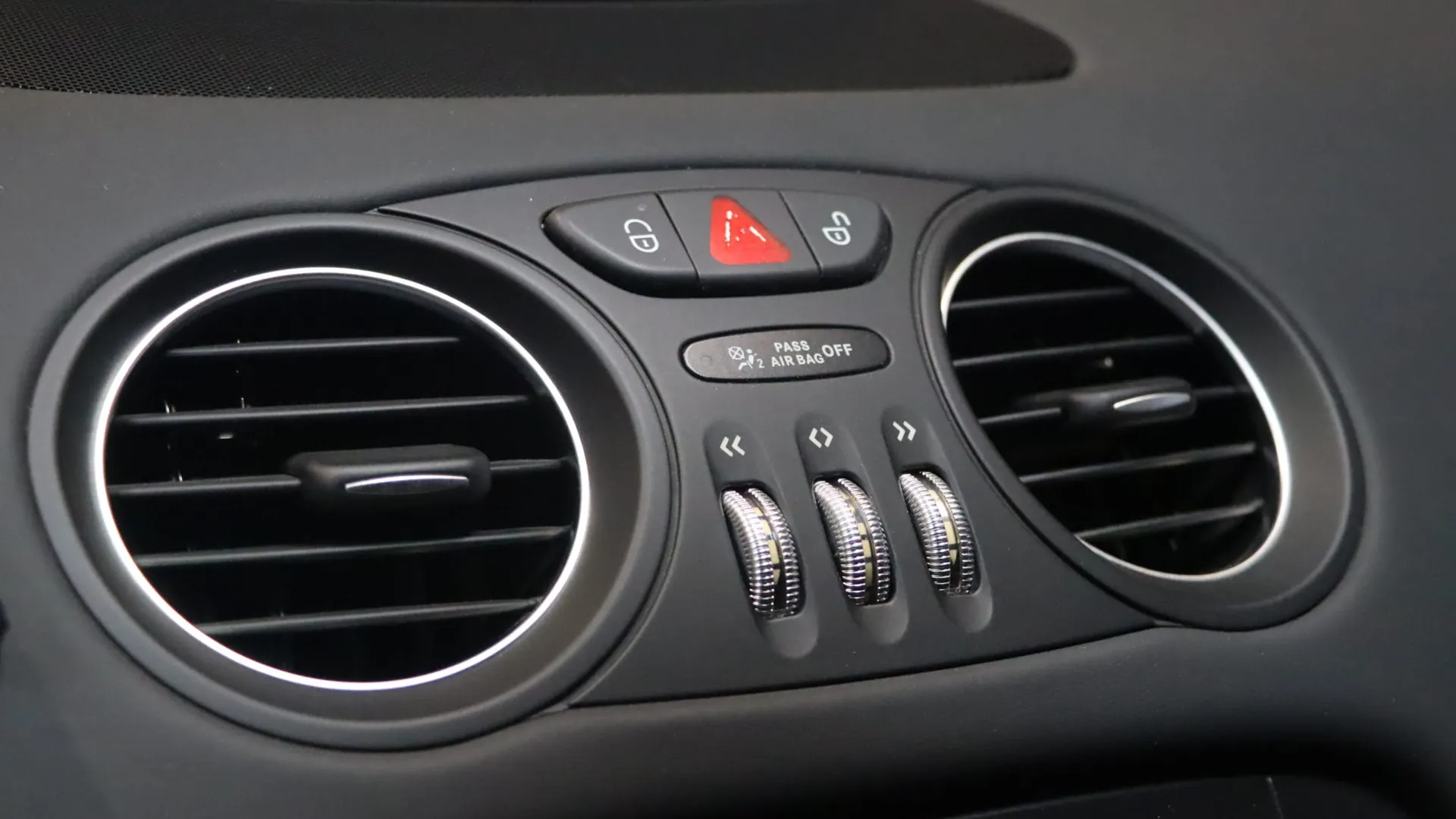 Mercedes-Benz SL65 — photo 25