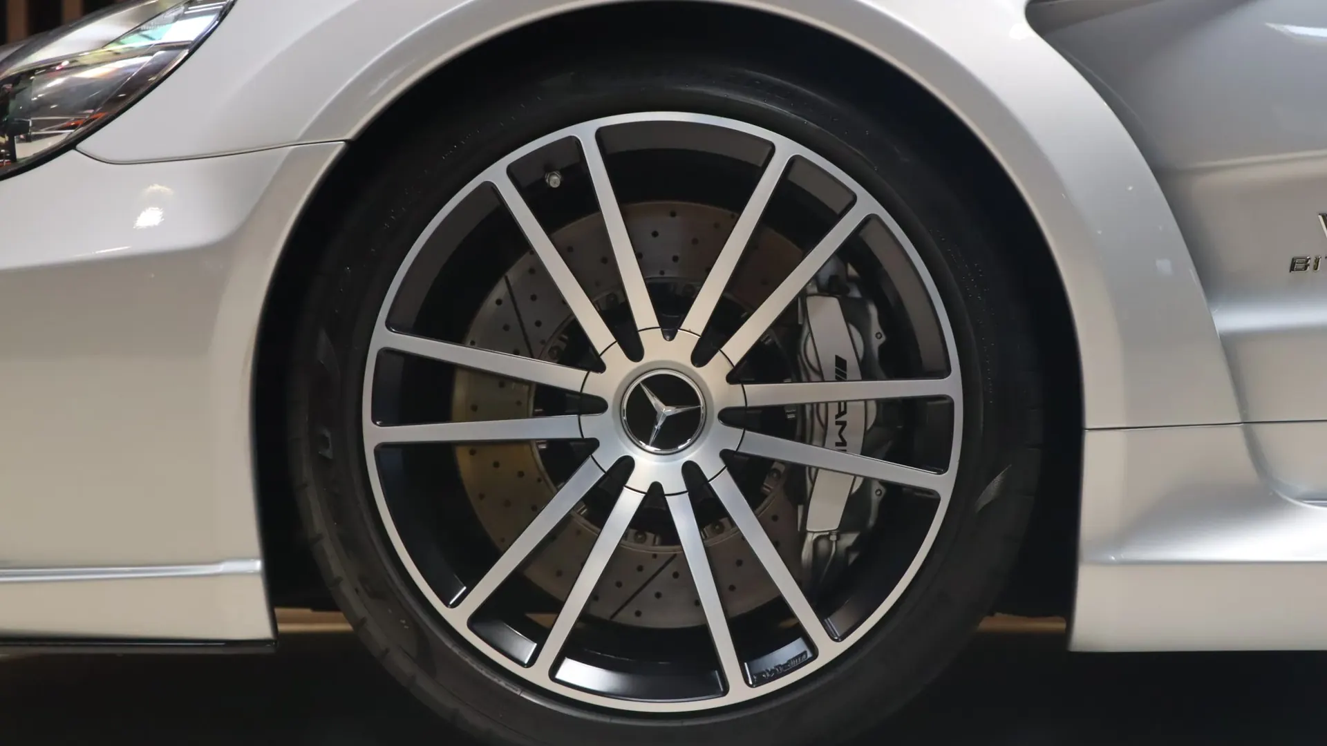 Mercedes-Benz SL65 — photo 43